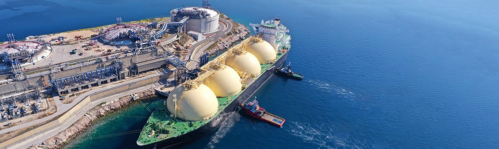 LNG Loading - Adobe Stock 1000x300